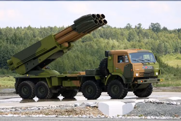 MZKT-79306 là phiên bản xe vận tải bánh hơi hạng nặng MZKT-7930 do công ty MZKT (trụ sở đặt tại Minks, Belarus) sản xuất.