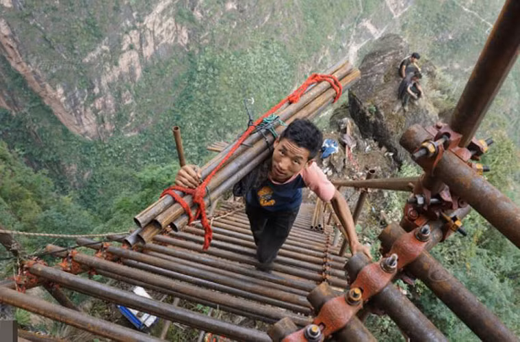 Dự kiến, tháng 11/2016, dây thang mới này sẽ được hoàn thành.