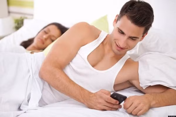  Nghiên cứu chỉ ra rằng, khi tài chính phụ thuộc vào người vợ, người chồng thường có cảm giác trống rỗng, mất mát, điều này ảnh hưởng tới tinh thần của người chồng.