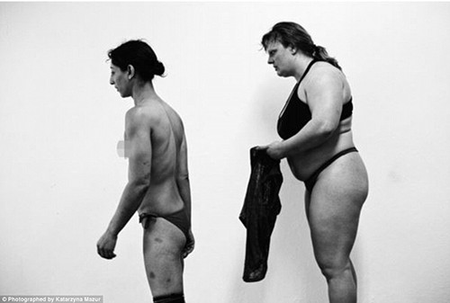 Nhiếp ảnh gia chụp lại những bức hình này cho hay, đây là điều hoàn toàn mới lạ chưa từng thấy trước đây và cô nghĩ rằng nó thực sự thú vị mọi phụ nữ nên trải nghiệm.