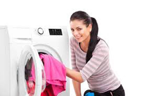 Cách tốt nhất để tránh nhiễm khuẩn là bạn hãy tắm sạch sẽ sau khi tập hoặc chơi thể thao và thay một bồ đồ khô thoáng sạch sẽ.