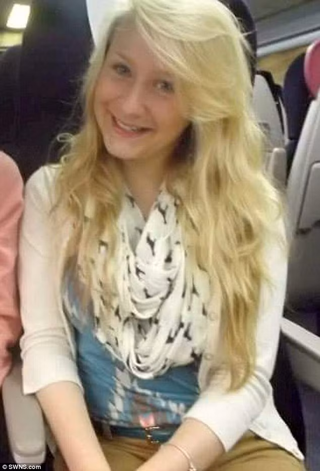 Vấn đề bắt đầu từ khi Hannah biết nhận thức về hình dáng của mình, cô bé luôn chạy đua theo thân hình chuẩn của những người nổi tiếng trên truyền hình. Cô bé suốt ngày chỉ chăm chăm ước ao mình có một cơ thể và vẻ ngoài hoàn hảo nhất.