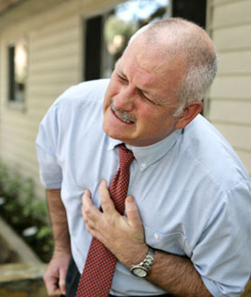 24 giờ sau. Tỷ lệ nhồi máu cơ tim của người hút thuốc cao hơn những người không hút 70%. Nhưng ngay sau khi bỏ thuốc, nguy cơ đau tim giảm nhanh chóng.