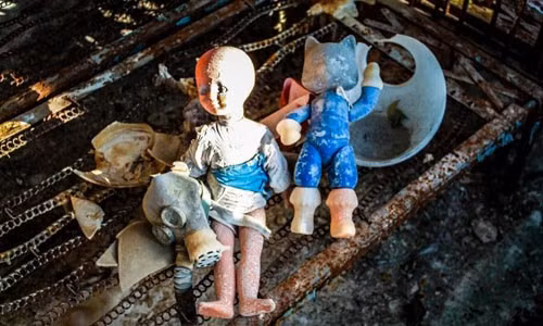 Kết quả nghiên cứu của các chuyên gia chỉ ra, những con chim sống quanh khu vực nhà máy Chernobyl có bộ não nhỏ hơn so với bình thường. Mời quý độc giả xem video: Mỹ rút khỏi hiệp ước hạt nhân INF với Nga (nguồn: VTC14)