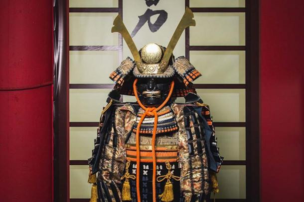 Các chuyên gia đã tiến hành điều tra, nghiên cứu về áo giáp của chiến binh samurai và khám phá được nhiều điều thú vị.