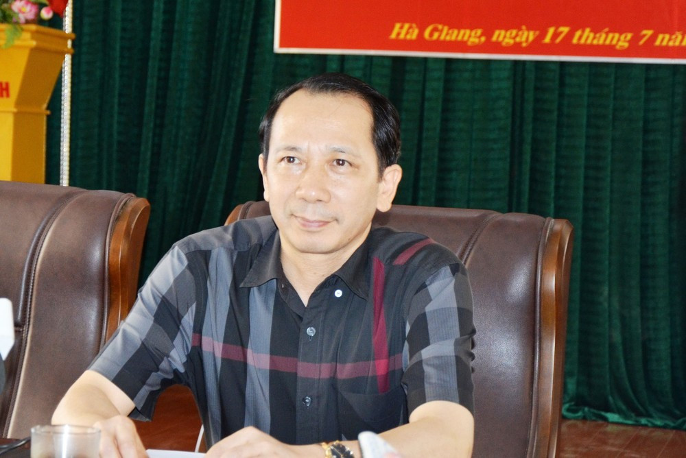 Gian lan thi cu xay ra, chua lanh dao dia phuong nao dung len xin loi