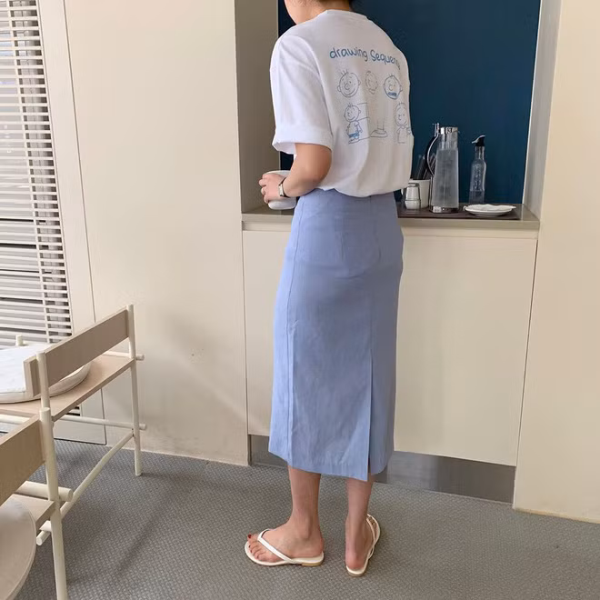 Bất chấp thời tiết với 4 kiểu mix đồ vừa mát vừa thông dụng - Hình 3 Bat chap thoi tiet voi 4 kieu mix do vua mat vua thong dung-Hinh-3