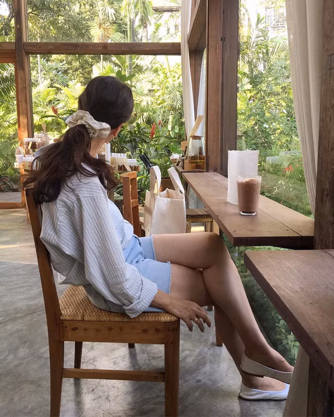 Bất chấp thời tiết với 4 kiểu mix đồ vừa mát vừa thông dụng - Hình 6 Bat chap thoi tiet voi 4 kieu mix do vua mat vua thong dung-Hinh-6