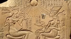 Thế nhưng, các chuyên gia đồng ý rằng chắc chắn tội trộm cắp tài sản của vua chúa sẽ phải đối mặt với bản án nghiêm khắc nhất.