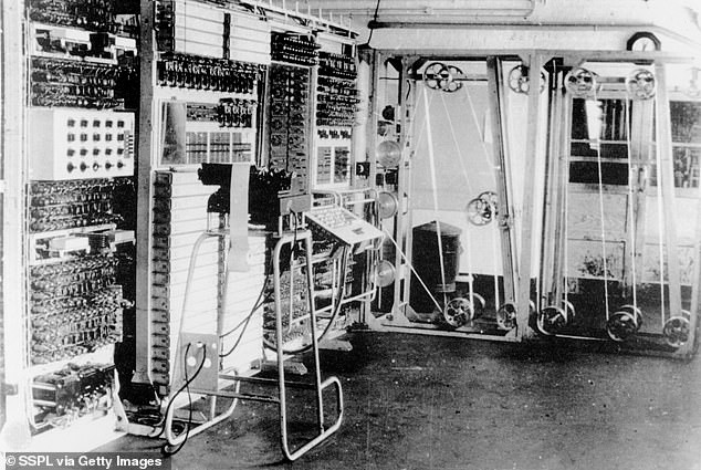 Mới đây, các chuyên gia tại Bletchley Par đã bẻ khóa Lorenz thành công bằng máy tính Colossus và nắm được những thông tin quan trọng về cuộc đổ bộ lịch sử năm 1944.