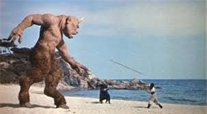 Cụ thể, người khổng lồ Cyclops chỉ có một mắt duy nhất ở giữa trán. Họ sở hữu sức mạnh phi thường.