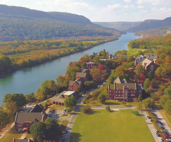 Trường trung học Công giáo O HóaGorman, Nam Dakota: Sau khi xây dựng một Trung tâm biểu diễn nghệ thuật 1000 chỗ ngồi hiện đại, trường trung học Công giáo O giápGorman đã trở thành một giấc mơ của học sinh.