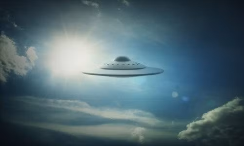 Đến năm 1577, một trường hợp UFO được nhìn thấy ở tỉnh Quảng Đông gây chú ý.