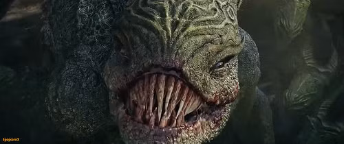 Rùng rợn hơn, Thao Thiết nổi tiếng là háu ăn nên nó sẵn sàng ăn thịt đồng loại hay con người nếu như lên cơn đói mà không tìm được thức ăn.