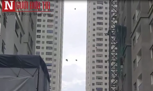 Kinh hai tu than rinh rap tren dau nguoi dan Ha Noi-Hinh-2