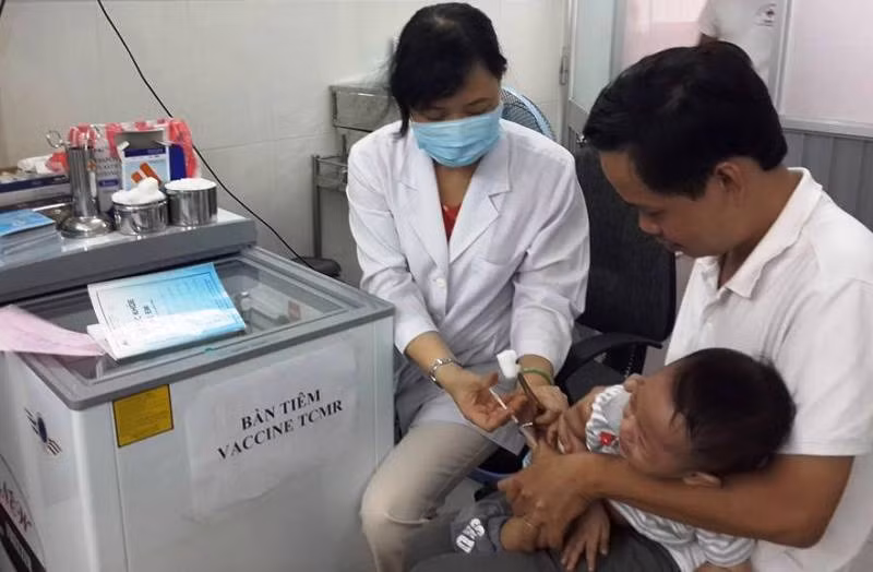 Những điều cần biết về vacxin ngừa bệnh bạch hầu Nhung dieu can biet ve vacxin ngua benh bach hau