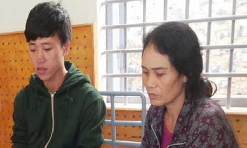 Bat giu doi tuong tra tan mot phu nu nhu thoi trung co