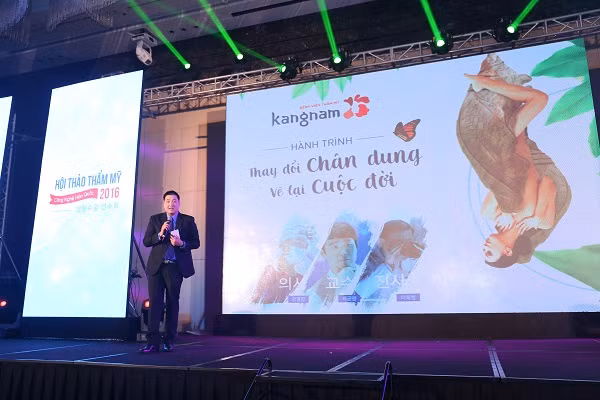 2.000 nguoi chen chan trong hoi thao tham my chuan Han-Hinh-9