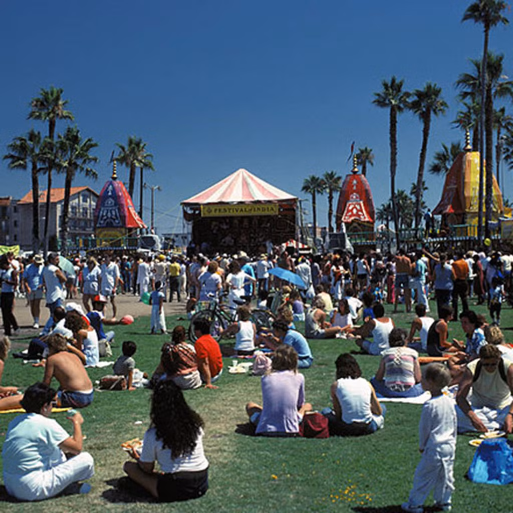 Bỏ qua những nhà hàng đắt đỏ ở châu Âu, bạn có thể lựa chọn thịt ướp muối, pho mát, cùng ô liu tươi ở Pháp và Italia. Bạn cũng có thể lựa chọn bánh mì nướng ở Scandinavia.