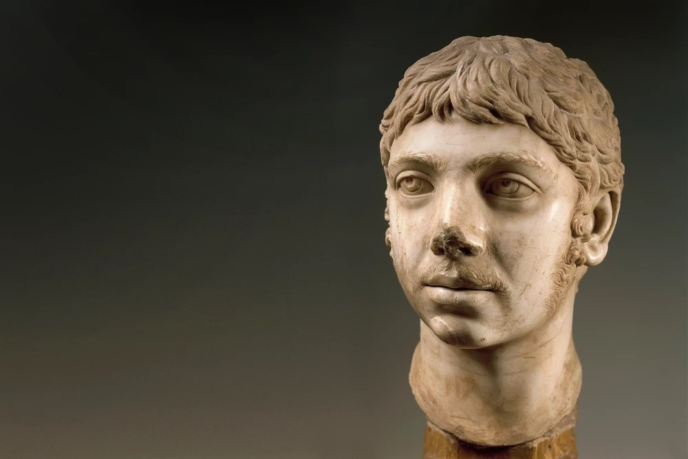 Vào thời cổ đại, người La Mã có tín ngưỡng thờ Nữ thần Vestal. Theo đó, đền thờ Nữ thần Vestal được xây dựng hoành tráng. Người dân hết sức tôn thờ vị thần này. Ảnh: historyextra.