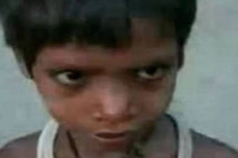 Sinh năm 1998 ở Bihar, Ấn Độ, Amarjeet Sada - kẻ sát nhân hàng loạt trẻ nhất thế giới khiến nhiều người khiếp sợ trước hồ sơ tội phạm. Trong khi nhiều tên tội phạm nguy hiểm khét tiếng thế giới thường tra tấn, giết động vật khi còn nhỏ trước khi giết người, Amarjeet gây án ngay từ lần đầu tiên. Ảnh: YouTube.