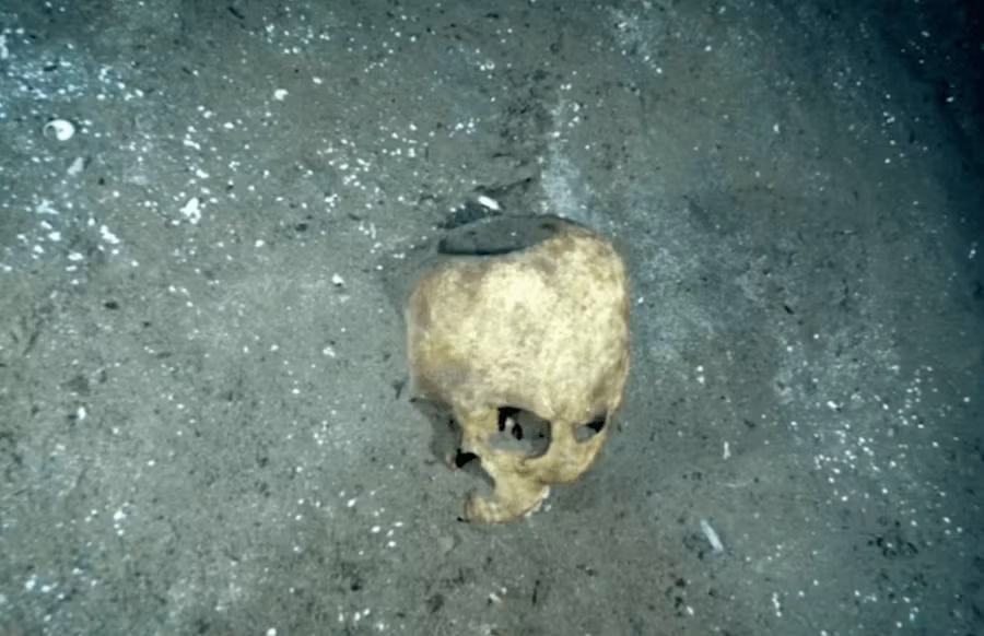 Việc tìm thấy những vũ khí trên khiến các nhà nghiên cứu tin rằng khu vực này có thể từng là nơi diễn ra trận chiến cổ xưa có liên quan đến người Maya. Ảnh: National Geographic.