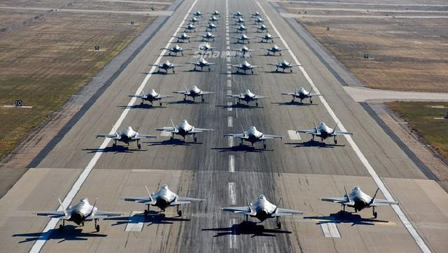 Trong quá khứ, Israel từng hai lần ra tay phá hủy lò phản ứng hạt nhân của Iraq và Syria vào các năm 1981 và 2007, nhưng nếu phải đối phó với Iran thì có lẽ họ sẽ cần sự giúp sức từ Mỹ.