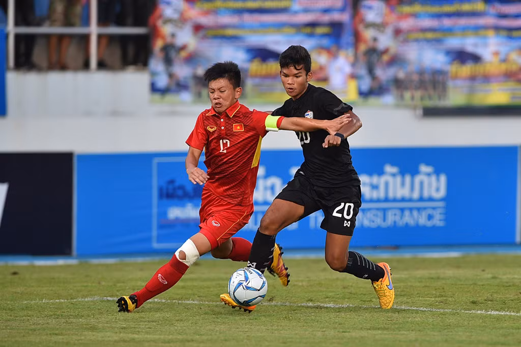 Ở diễn biến chính trong 90 phút thi đấu chính thức, 2 đội trình diễn lối chơi tấn công tuy nhiên hàng thủ chơi quá kỷ luật dẫn tới trận đấu không có bàn thắng nào được ghi.