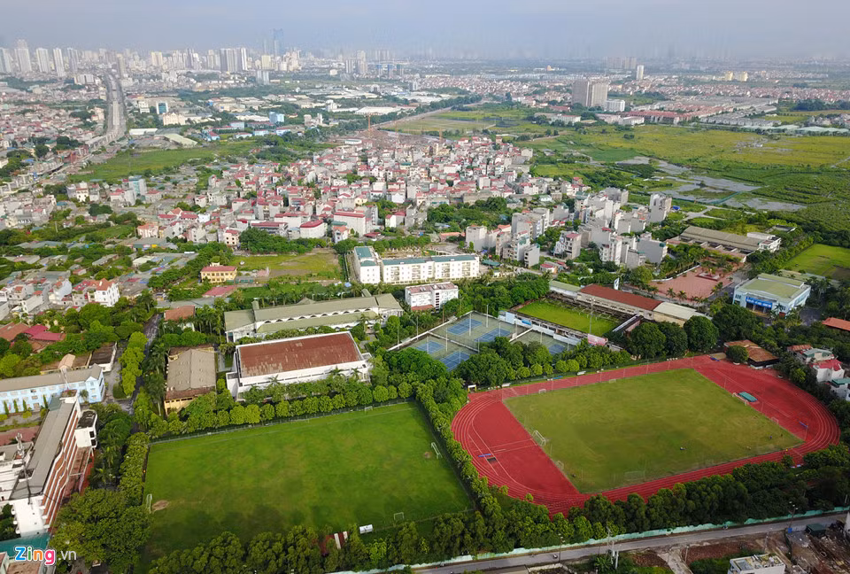 Trong gần 60 năm qua, Trung tâm HLTTQG Hà Nội (Nhổn, Xuân Phương, Từ Liêm, Hà Nội) luôn là ngôi nhà thứ hai của các vận động viên đỉnh cao của Việt Nam. Trước mỗi giải đấu lớn như SEA Games, "Nhổn" lại đón chào hàng trăm vận động viên từ nhiều đội tuyển tụ hội về cắm trại, tích cực tập luyện cho chuyến "săn vàng".