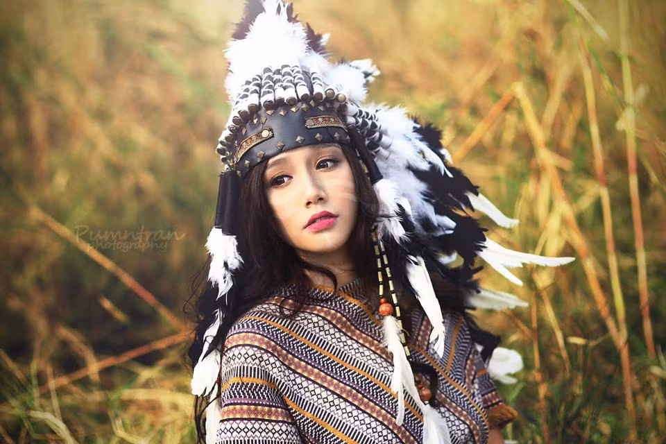 Hiện tại, ngoài học tập, hot girl Ngân Búng còn rất nổi bật trong vai trò một người mẫu, diễn viên. 