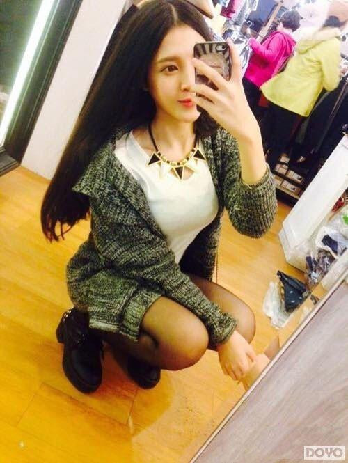 Những nữ tiếp viên hàng không xinh đẹp, dáng chuẩn, chuyên môn cao luôn là hình tượng tiêu chuẩn mà Xiaoyi Xuan phấn đấu.