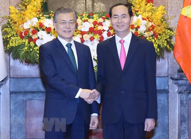 Chu tich nuoc Tran Dai Quang va Tong thong Han Quoc chu tri hop bao