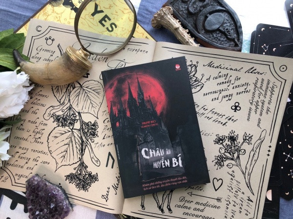 Don Halloween qua nhung trang sach-Hinh-2