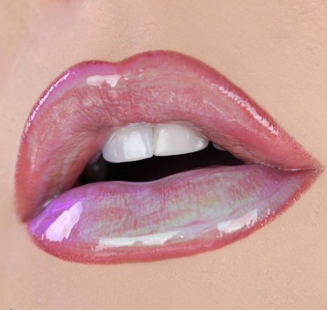 Các loại nhũ Lip Switch sẽ giúp cho hiệu ứng trên bờ môi của bạn được lâu hơn. Ảnh: Instagram taniawallerx3.