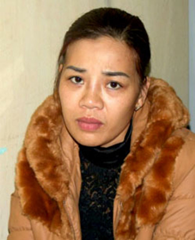 Kết hợp với các biện pháp nghiệp vụ, các lời khai khác của nhân chứng, Công an tỉnh Thái Nguyên nhận định nhà anh B chính là hiện trường đầu tiên của vụ án và Thưa là hung thủ. Lệnh bắt đối tượng Thưa được thực hiện sau khi người phụ nữ này chôn cất chồng khiến cả vùng xôn xao. 