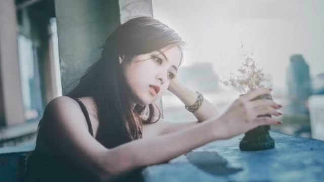 Thoi buoi nay chang ai con mo song voi nhau den dau bac rang long, tot 1 ngay biet 1 ngay-Hinh-2