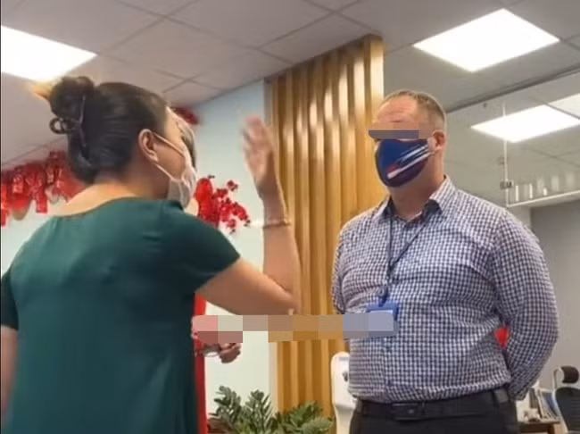 Bo Giao duc yeu cau xu ly vu bao luc o Truong quoc te ISHCMC-AA