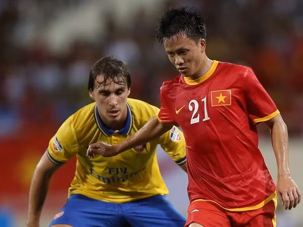 9 cau thu ninh binh ban do bi treo gio vinh vien hinh anh 2