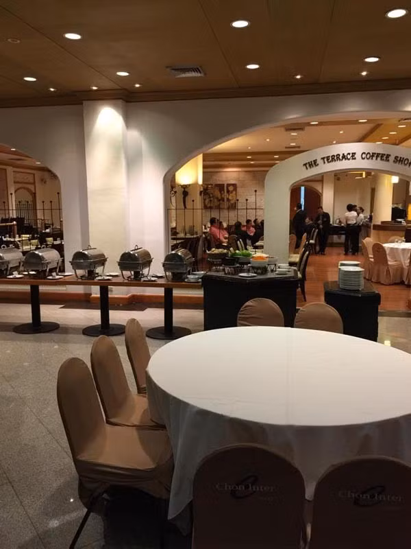 Phòng ăn đẹp mắt, "sang chảnh" nơi các cầu thủ HAGL dùng bữa.