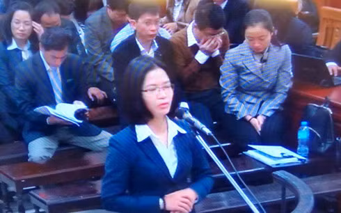 Hon 40 thuoc cap Ha Van Tham dong loat keu oan