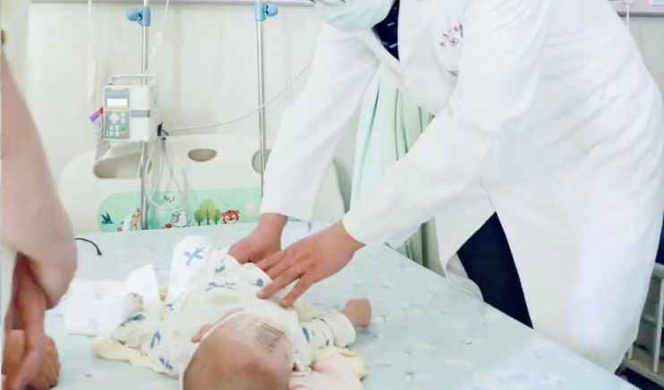 Bac si ta hoa phat hien 