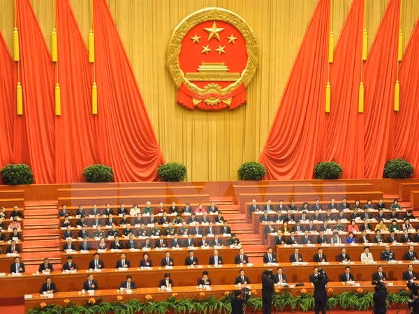 Pho Bi thu Tinh Uy Van Nam bi cach chuc