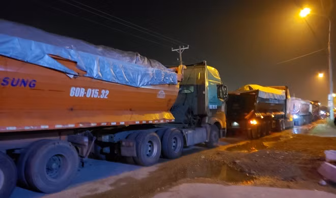 Co hay khong luc luong “chong lung, bao ke” xe vua o Dong Nai?-Hinh-3