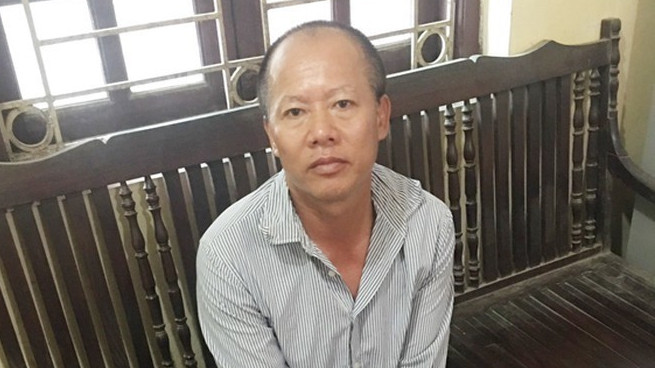  Hà Nội: “Án mạng anh em” từ tranh chấp đất đai: Ngày 1/9/2019, Nguyễn Văn Đông (SN 1966, trú tại xã Hồng Hà, huyện Đan Phượng, Hà Nội) đã xuống tay với những người ruột thịt của mình, khiến ai cũng phải rùng mình, ớn lạnh vì giới hạn tột cùng của cái ác mà nguyên nhân chỉ vì tranh chấp đất đai.