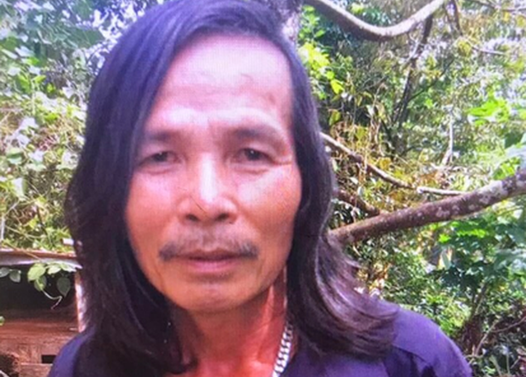  Em dùng súng bắn chị dâu, anh ruột vì tranh chấp đất đai: Ngày 19/9/2019, Nguyễn Văn Có điều khiển xe môtô đến nhà anh ruột là Nguyễn Văn Thấy (70 tuổi, ngụ tổ 9, ấp Phú Lạc, xã Thanh Phú). Có dùng súng ngắn (giống loại rulo), bắn 1 phát đạn trúng lưng vợ ông Thấy là bà Bùi Thị Đàn (70 tuổi), sau đó ông Có bắn tiếp 2 phát đạn vào người ông Thấy. Hậu quả, bà Đàn chết tại chỗ, còn ông Thấy bị thương nặng