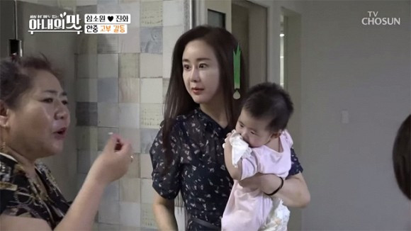 Hoa hau Han lay chong kem 18 tuoi: Quan chong nhu quan con-Hinh-13