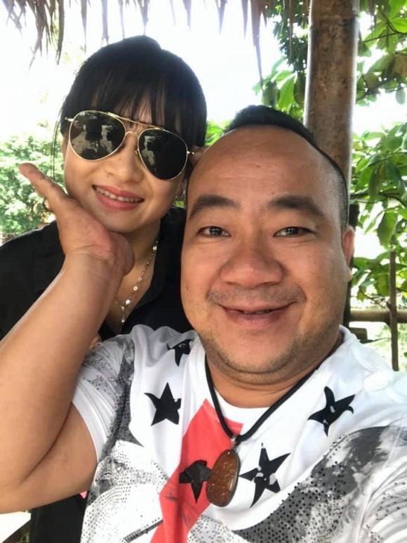 Hiếu Hiền từng ngậm ngùi tiết lộ tin buồn, đáng lí vợ chồng anh có đến ba đứa con nhưng vợ anh không may bị sẩy thai.