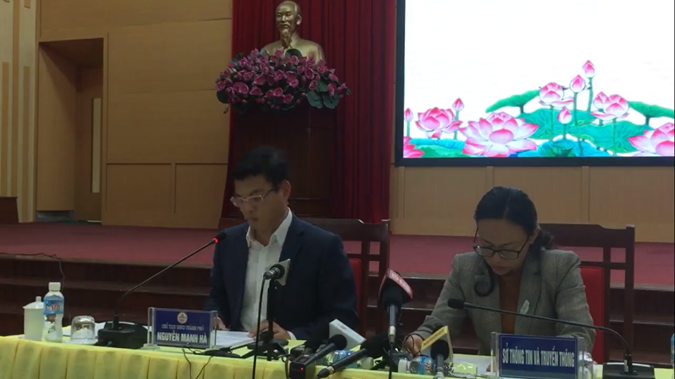 Chu tich Uong Bi noi ve so tien thu thuc su tai chua Ba Vang?