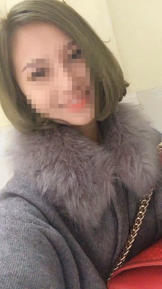 Ca si Chau Viet Cuong oa khoc tai toa khi nghe tin me bi tau dam-Hinh-5