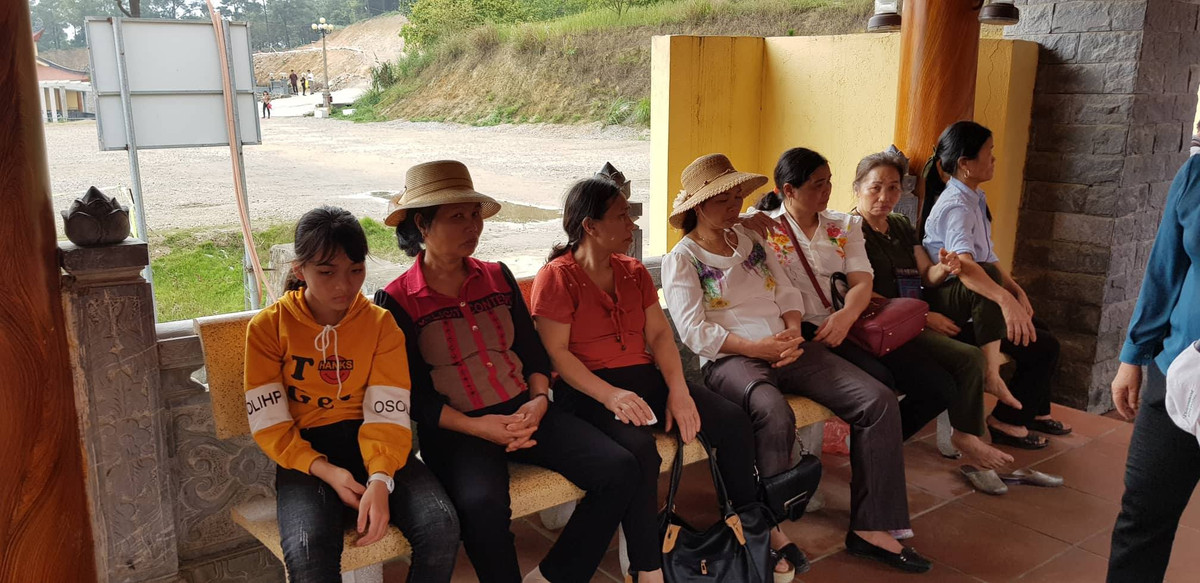 Những người đến nghe thuyết giảng về nhân quả, hiện tượng vong nhập, báo oán, giải oán chủ yếu là phụ nữ.